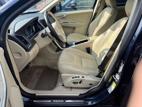 Used 2015 Volvo XC60 T5 Premier image 13
