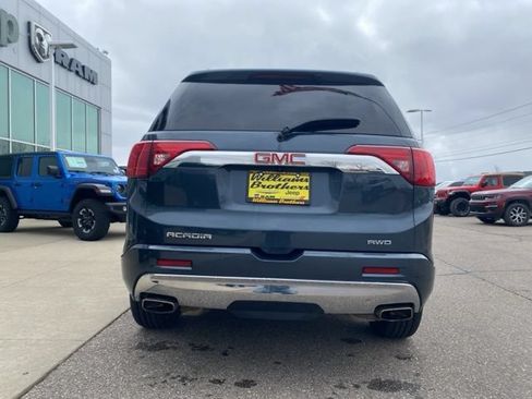 Used 2019 GMC Acadia Denali w/ Technology Package AWD/4WD image 6
