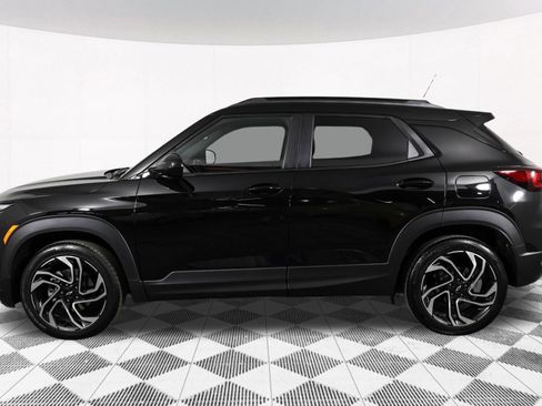 Used 2025 Chevrolet TrailBlazer RS w/ Convenience Package AWD/4WD image 23
