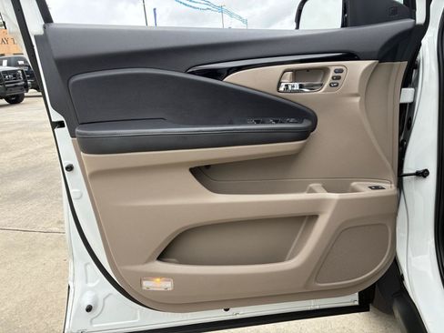 Used 2021 Honda Pilot Elite image 8