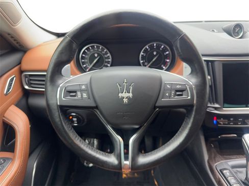 Used 2022 Maserati Levante Modena image 56