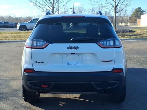 Certified 2022 Jeep Cherokee Trailhawk AWD/4WD image 5