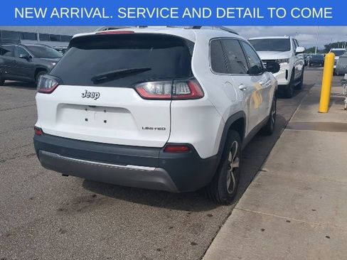 Used 2019 Jeep Cherokee Limited FWD image 7