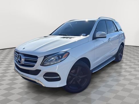 Used 2018 Mercedes-Benz GLE 350 4MATIC image 2