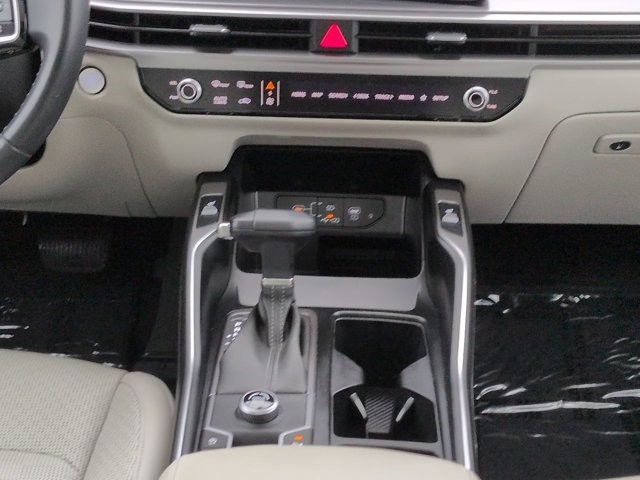 Used 2024 Kia Sorento S w/ Panoramic Sunroof Package FWD image 19