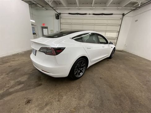 Used 2018 Tesla Model 3 Long Range image 6