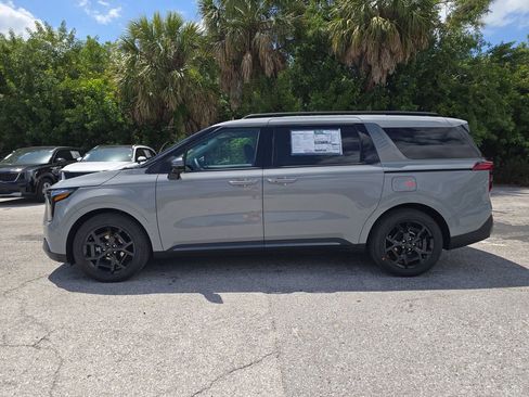 New 2026 Kia Carnival SX Prestige FWD image 5