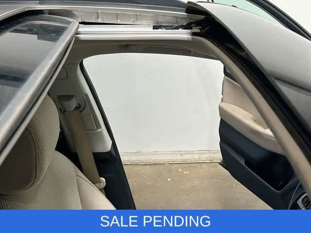 Used 2016 Subaru Outback 2.5i Premium AWD/4WD image 6