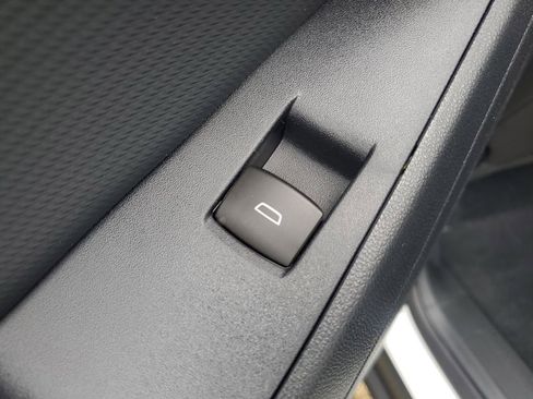 New 2026 Chevrolet Equinox LT w/ LPO, Floor Liner Package image 15