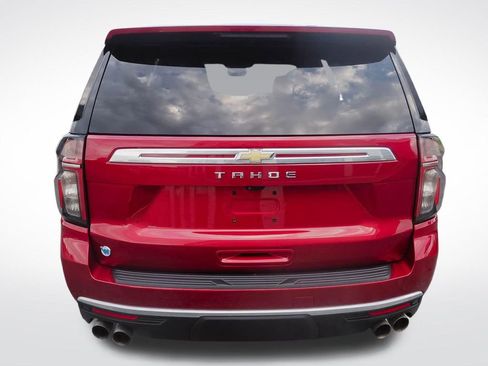 Used 2024 Chevrolet Tahoe High Country AWD/4WD image 6
