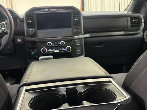 Used 2024 Ford F150 XLT w/ XLT Black Appearance Package AWD/4WD image 19