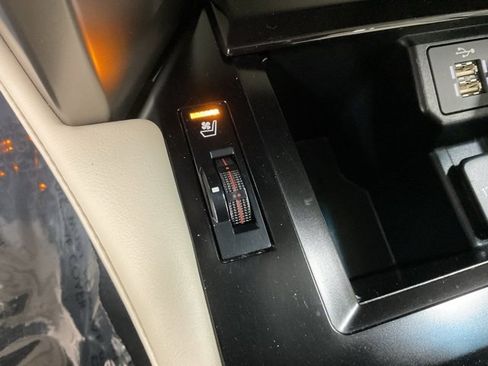 Used 2020 Lexus GX 460 460 image 38