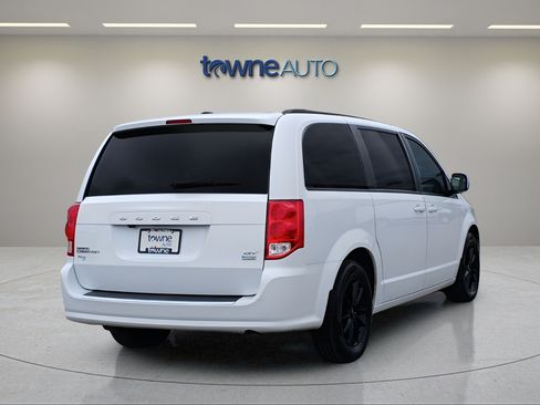 Used 2019 Dodge Grand Caravan GT FWD image 7