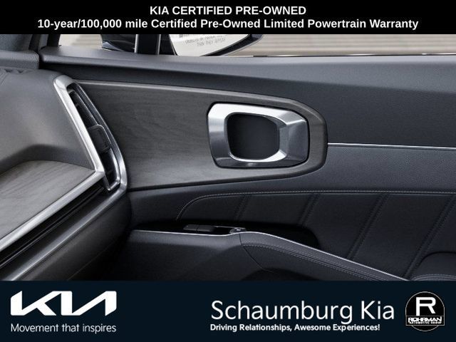 Certified 2025 Kia Sorento SX Prestige AWD/4WD image 25