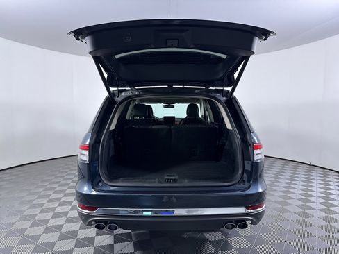 Used 2024 Lincoln Aviator Reserve w/ Equipment Group 201A AWD/4WD image 8