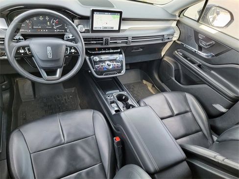 Certified 2022 Lincoln Corsair AWD w/ Equipment Group 101A image 38