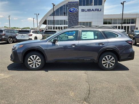New 2025 Subaru Outback image 2