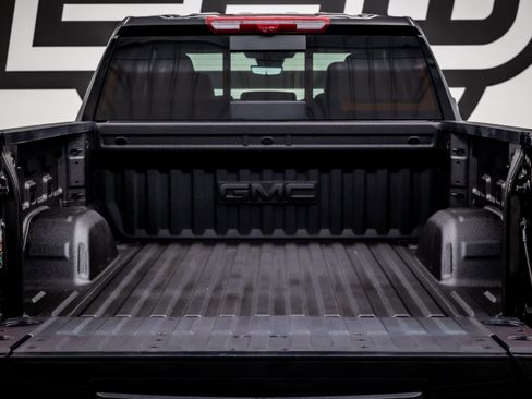 Used 2026 GMC Sierra 1500 Denali w/ Denali Reserve Package AWD/4WD image 39