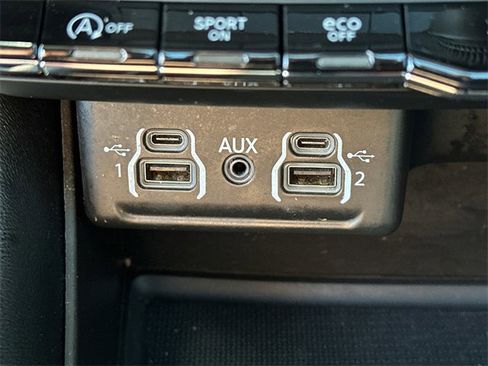 Used 2021 Dodge Durango GT image 35