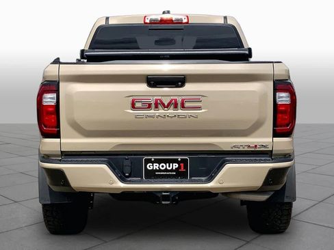 Used 2024 GMC Canyon AT4X AWD/4WD image 5