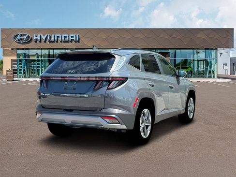 New 2026 Hyundai Tucson SEL FWD image 7