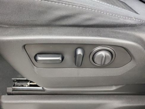 Used 2019 Chevrolet Silverado 1500 LT w/ All-Star Edition image 27