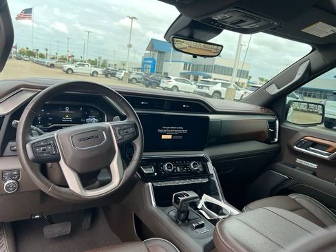 Used 2023 GMC Sierra 1500 Denali w/ Technology Package image 60