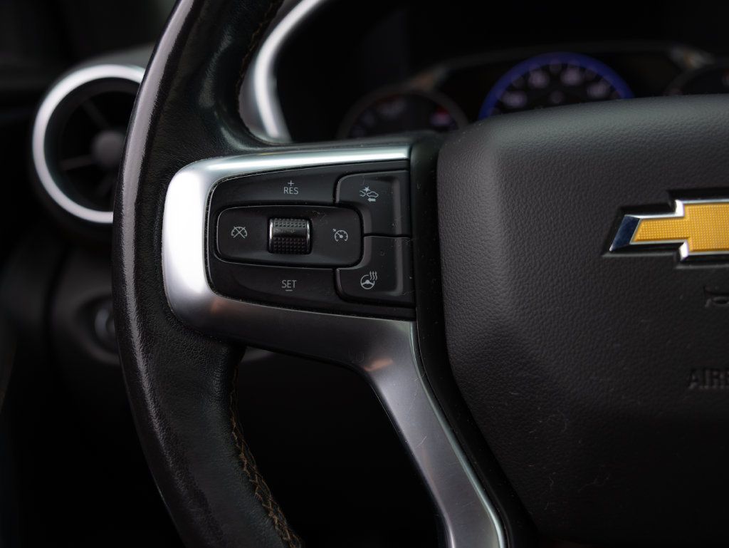 Used 2020 Chevrolet Blazer Premier w/ Driver Confidence II Package FWD image 17