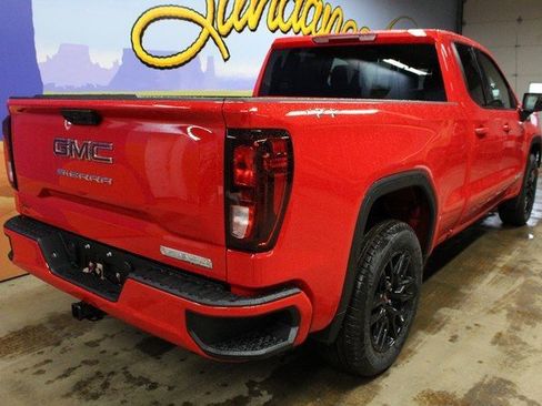 New 2026 GMC Sierra 1500 Elevation image 4