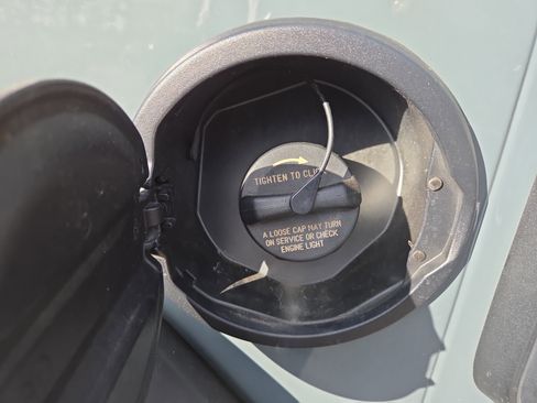 Used 2024 Jeep Wrangler Unlimited Rubicon w/ XTREMEE 35" Tire Package image 29