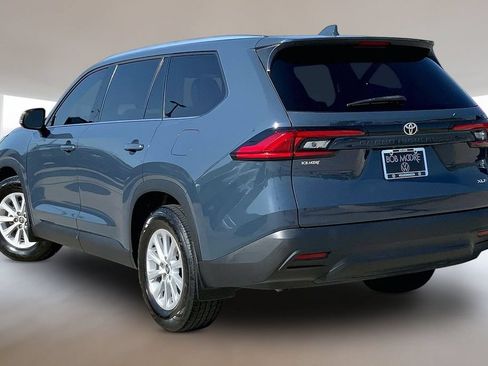 Used 2024 Toyota Grand Highlander FWD image 13
