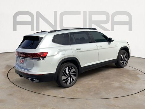 New 2026 Volkswagen Atlas SE image 9