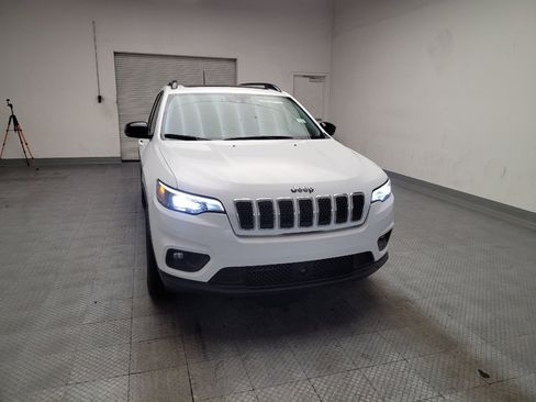 Used 2022 Jeep Cherokee Latitude Lux w/ Sun & Sound Group AWD/4WD image 14