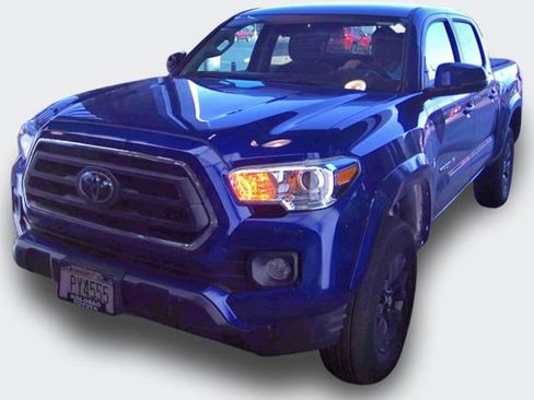 Used 2023 Toyota Tacoma SR5 w/ Technology Package AWD/4WD image 2