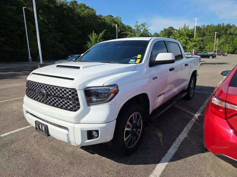 Used 2020 Toyota Tundra SR5 w/ TRD Sport Plus Package AWD/4WD image 7