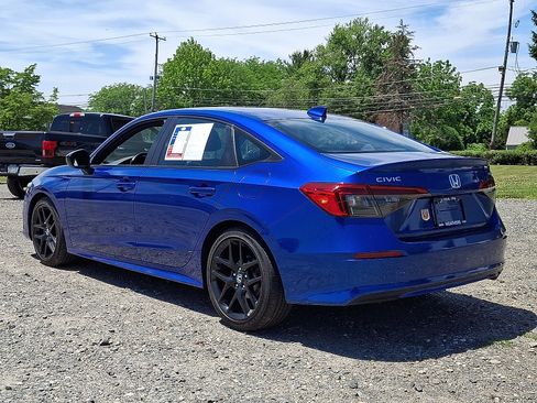 Used 2023 Honda Civic Sport image 6