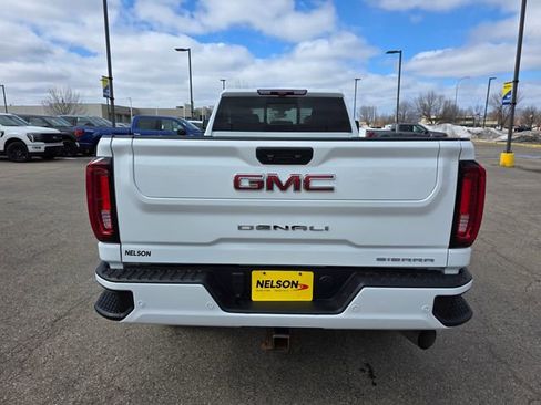 Used 2023 GMC Sierra 3500 Denali w/ Technology Package image 12