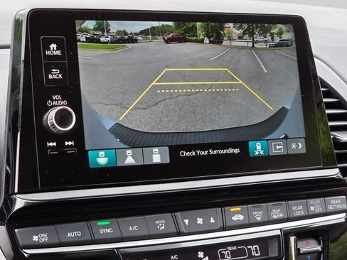 New 2026 Honda Odyssey Touring image 18