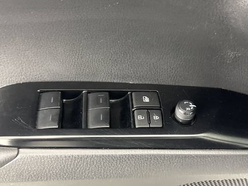 Used 2025 Toyota Camry LE FWD image 29