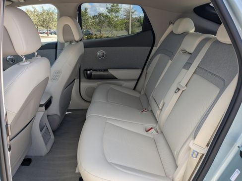 Used 2025 Genesis GV60 RWD image 14