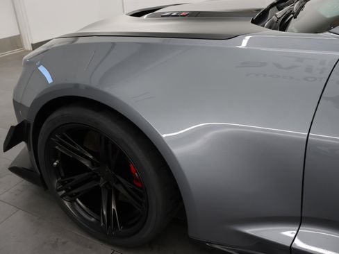 Used 2021 Chevrolet Camaro ZL1 RWD image 33