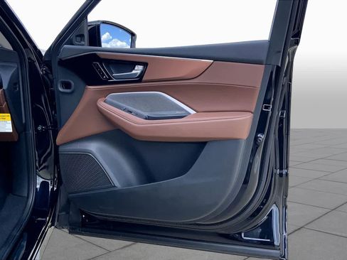 Certified 2026 Acura MDX FWD w/ Technology Package image 21