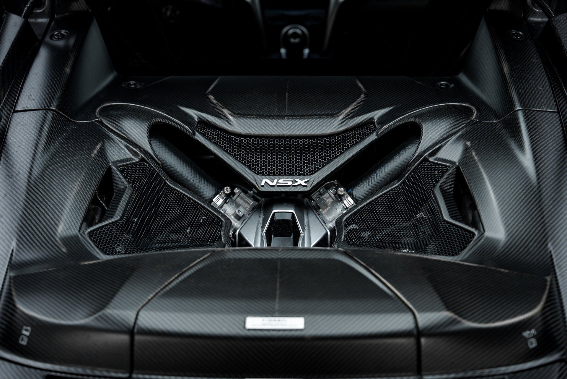 Used 2017 Acura NSX AWD/4WD image 32