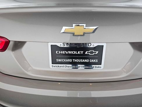 Used 2023 Chevrolet Malibu LT image 13