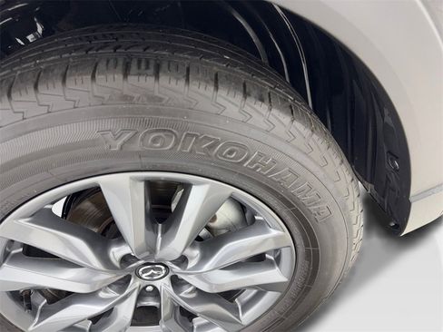 Used 2023 MAZDA CX-9 Touring image 88