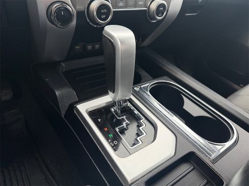 Used 2020 Toyota Tundra SR5 w/ TRD Off-Road Package image 20