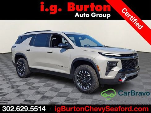 Used 2026 Chevrolet Traverse Z71 w/ Driver Confidence Package AWD/4WD image 1