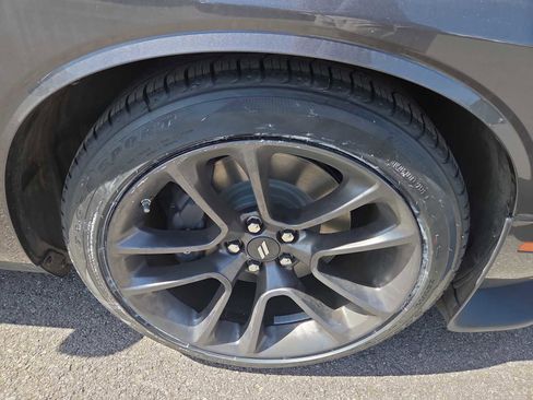 Used 2022 Dodge Challenger R/T Scat Pack w/ Shaker Package image 2