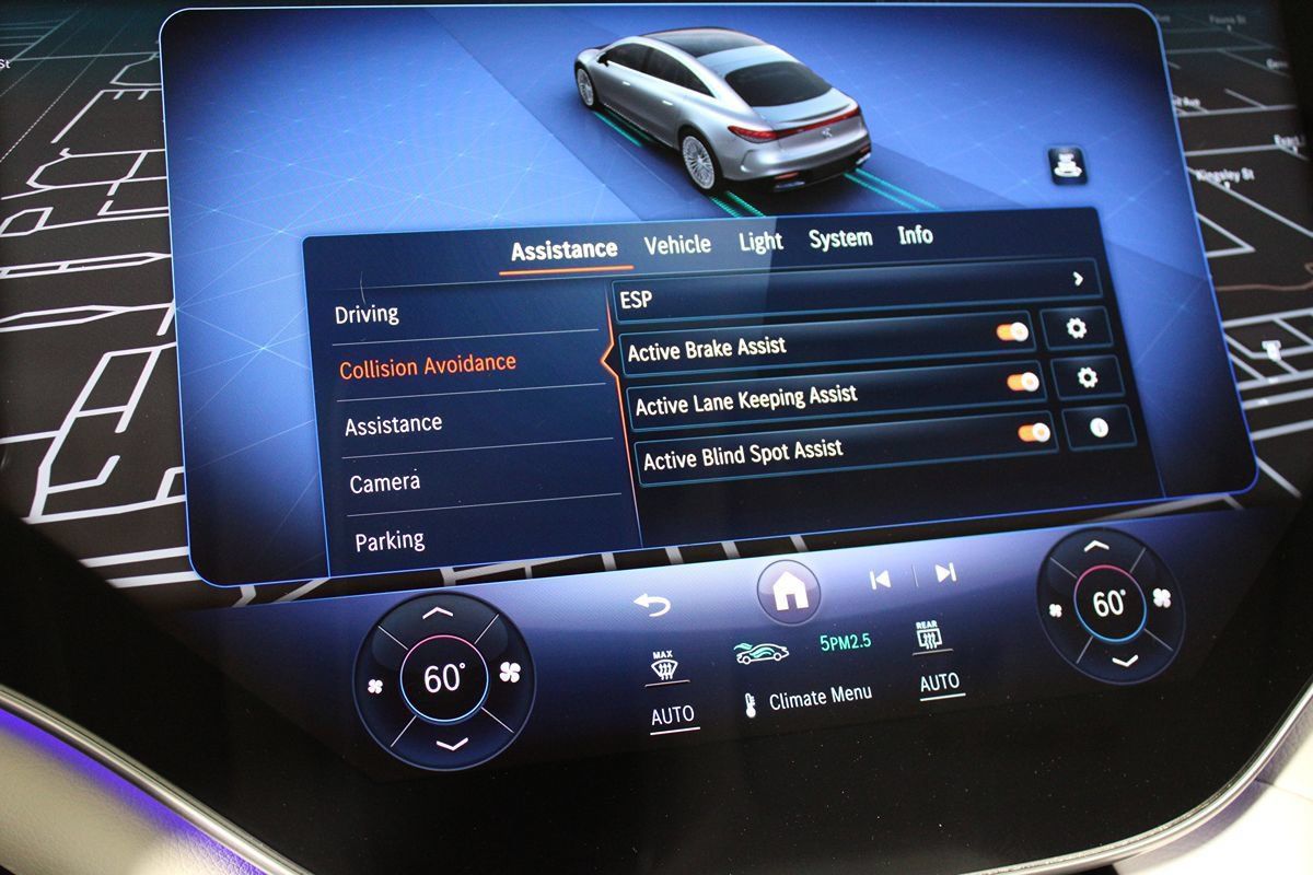 Used 2022 Mercedes-Benz EQS 580 4MATIC Sedan image 25