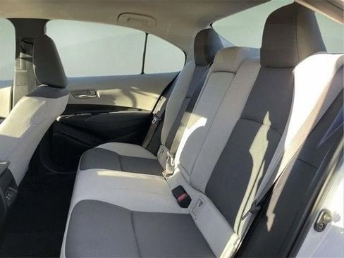Used 2023 Toyota Corolla LE image 77